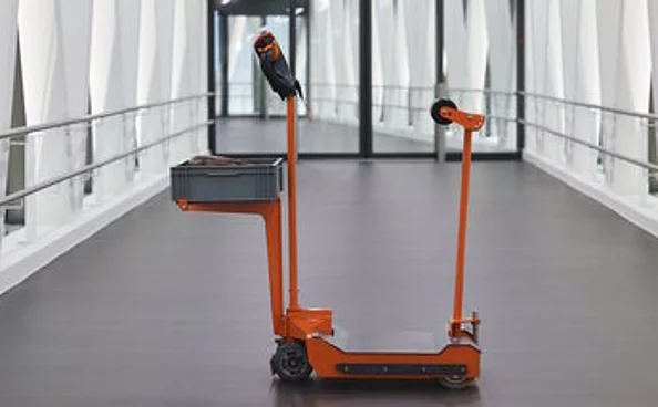 Elektroschlepper SURF